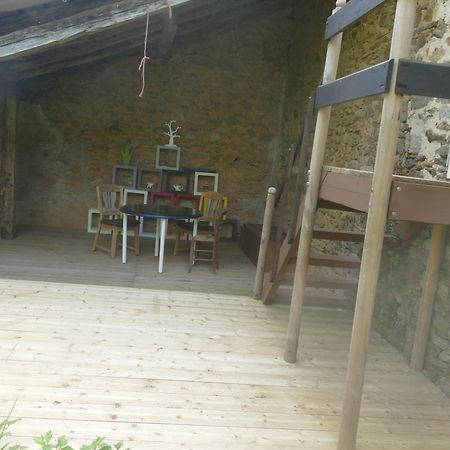 L'Ancienne Ferme Villa Bujaleuf Eksteriør bilde